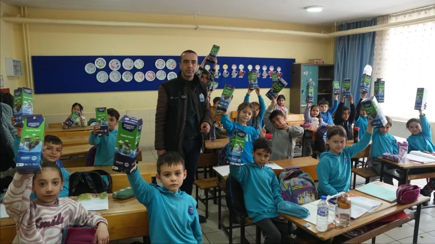 YILDIRIM BELEDİYE BAŞKANI OKTAY YILMAZ: “PLASTİKSİZ YILDIRIM İLE HEM DOĞAYI KORUYOR HEM ÇOCUKLARA BİLİNÇ KAZANDIRIYORUZ”