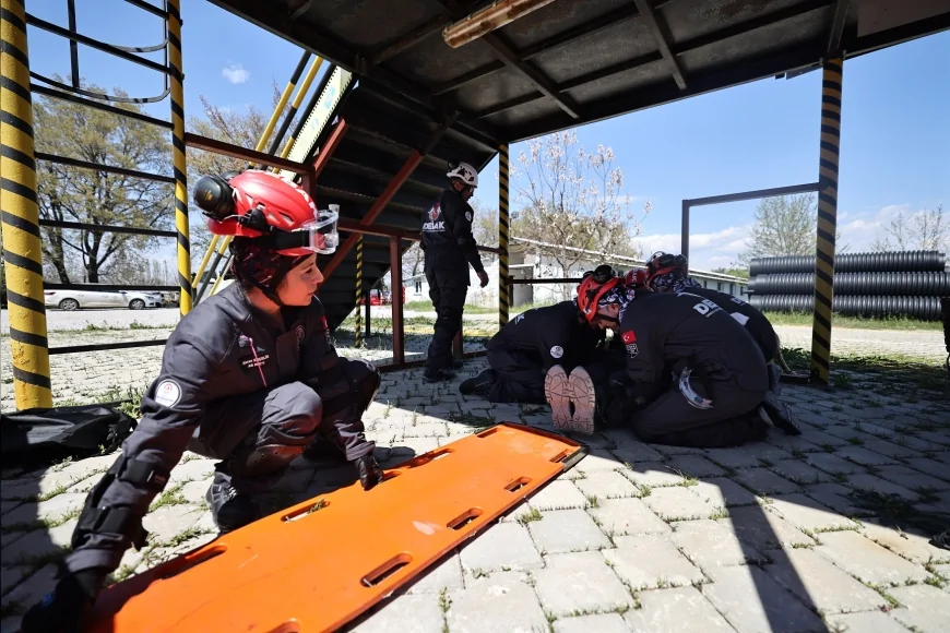 DENİZLİ BÜYÜKŞEHİR BELEDİYESİ DEBAK EKİBİ ULUSAL AKREDİTASYON HEDEFİYLE EĞİTİMLERİNİ SÜRDÜRÜYOR