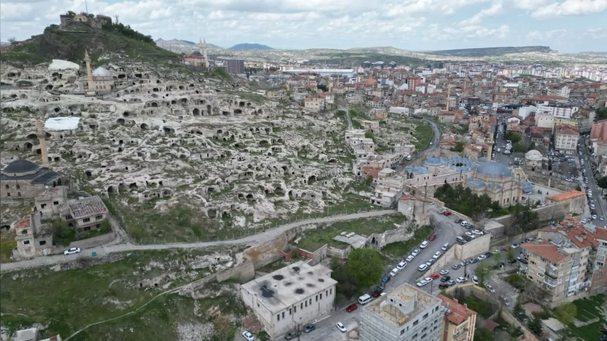 NEVŞEHİR BELEDİYE BAŞKANI RASİM ARI: “KAPADOKYA MAHALLESİ KARARI ŞEHRİMİZE HAYIRLI OLSUN”