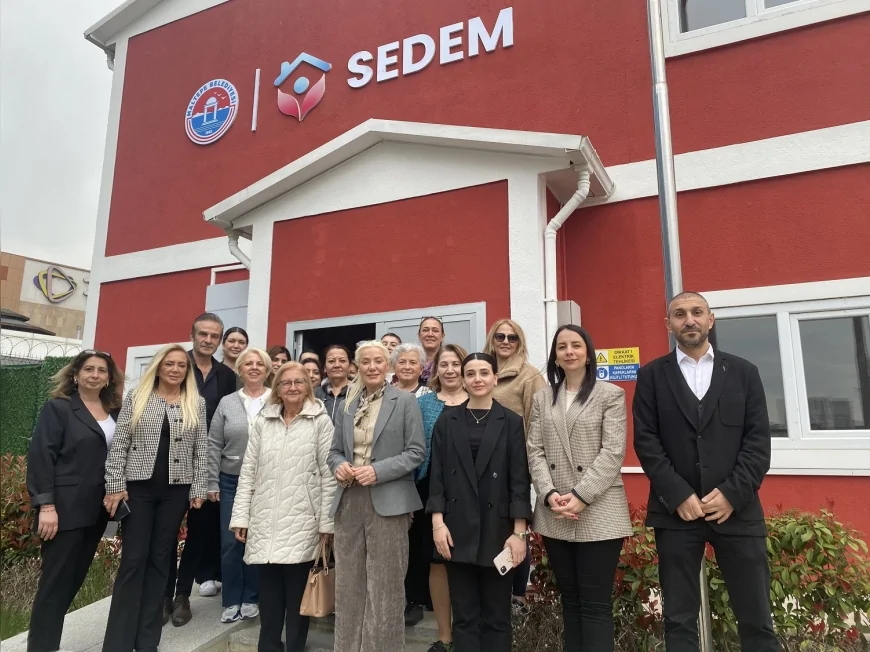 Maltepe Belediyesi Muhtarlara Toplumsal Cinsiyet Eşitliği Eğitimi Verdi Güvenli Yönlendirme Vurgusu Yapıldı