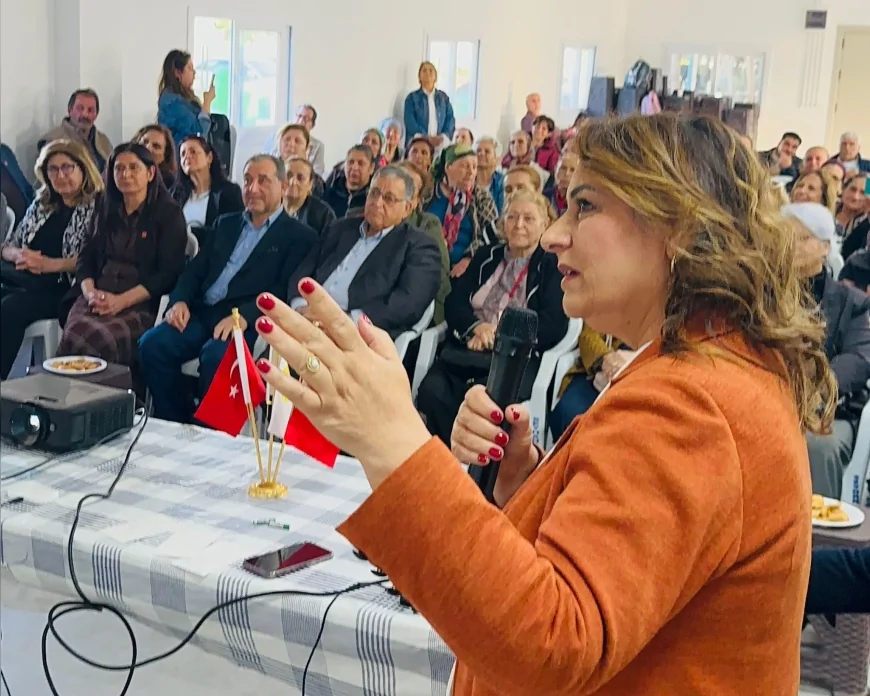 CHP Adana Milletvekili Dr. Müzeyyen Şevkin Hadırlı’da “Başarıya Giden Yol” söyleşisinde yaşam öyküsünü anlattı