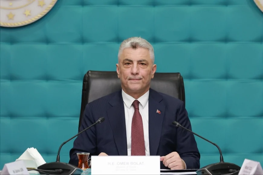 Ticaret Bakanı Prof. Dr. Ömer Bolat: “Şubat 2026’da cari açık 7,5 milyar dolar, yıllıklandırılmış açık 35,4 milyar dolar oldu”