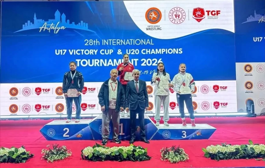 İskilip Belediye Spor’un yıldızı Özdenur Özmez Antalya’da tarih yazdı rakiplerine puan vermeden şampiyon oldu