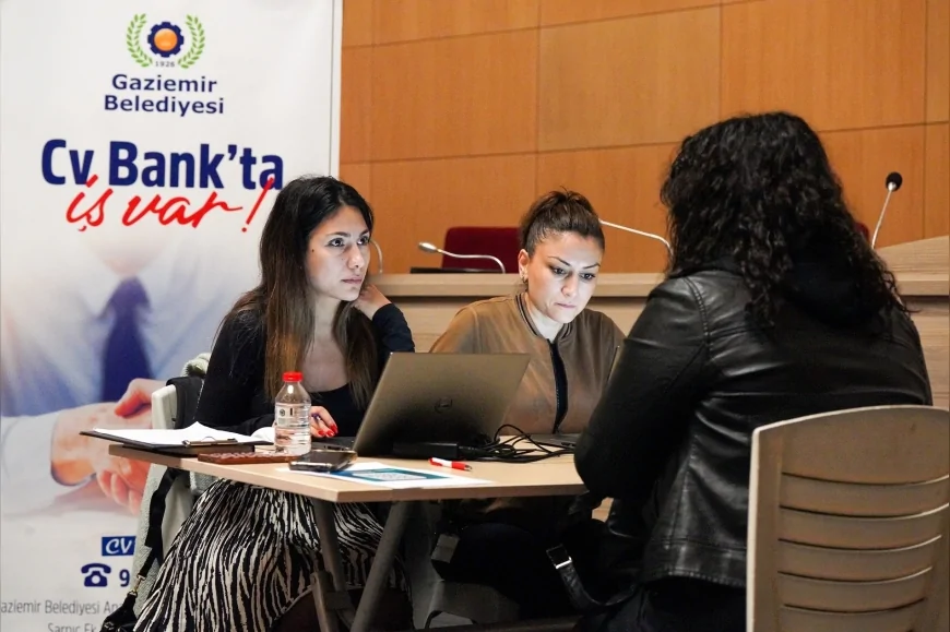 Gaziemir Belediye Başkanı Ünal Işık: “CV Bank ile 2 bin 171 kişi iş hayatına katıldı”
