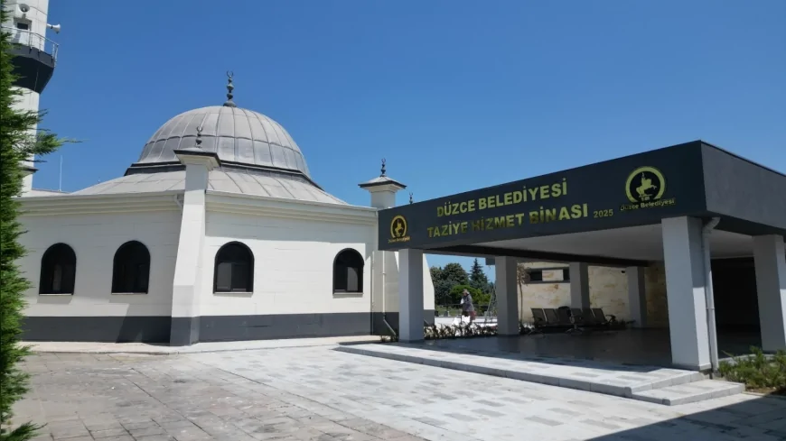 Düzce Belediyesi cenaze hizmetlerini 7 gün 24 saat sürdürerek vatandaşın en zor anında destek sağlıyor!