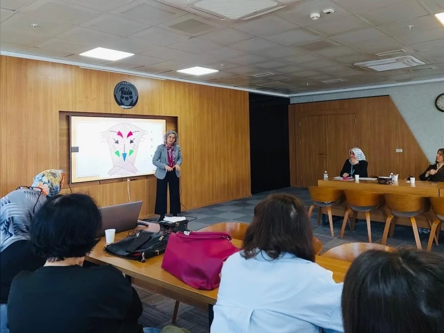 Ege Üniversitesi Akademisyenleri Kemalpaşa’da Anne ve Çocuk Sağlığı İçin Güncel Bilgileri Paylaştı