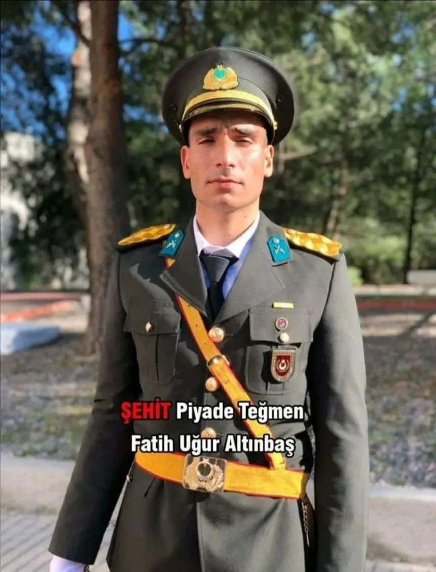 Şehit Piyade Teğmen Fatih Uğur Altınbaş’ın adı Bayburt’ta açılan kütüphanede yaşatılıyor