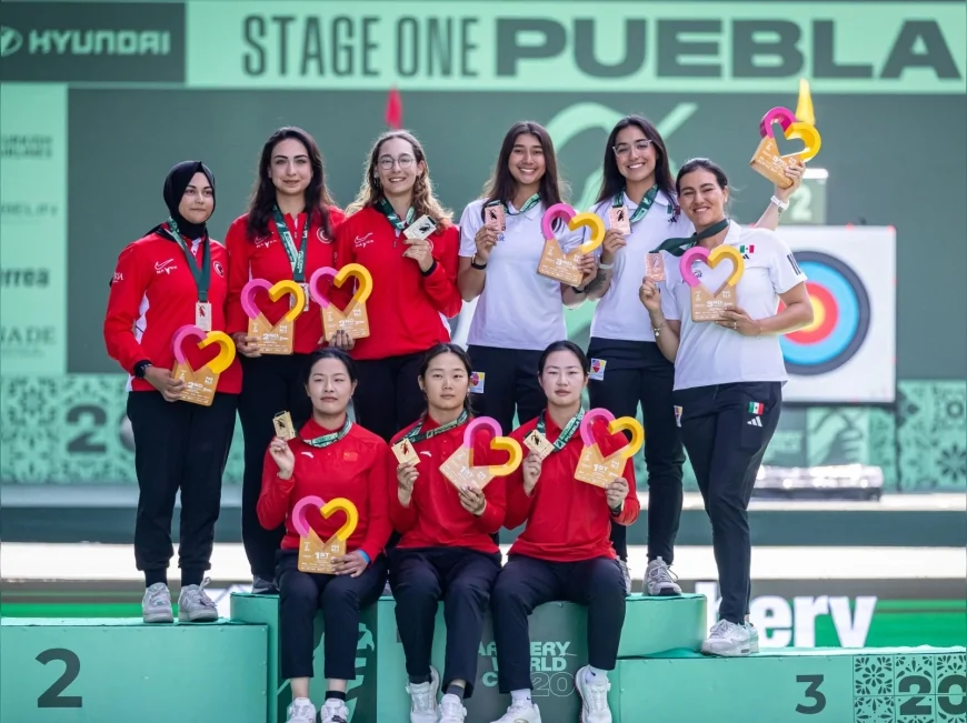 İzmir Büyükşehir Belediyesi sporcusu Dünya Yenihayat Dünya Kupası’nda gümüş madalya kazandı