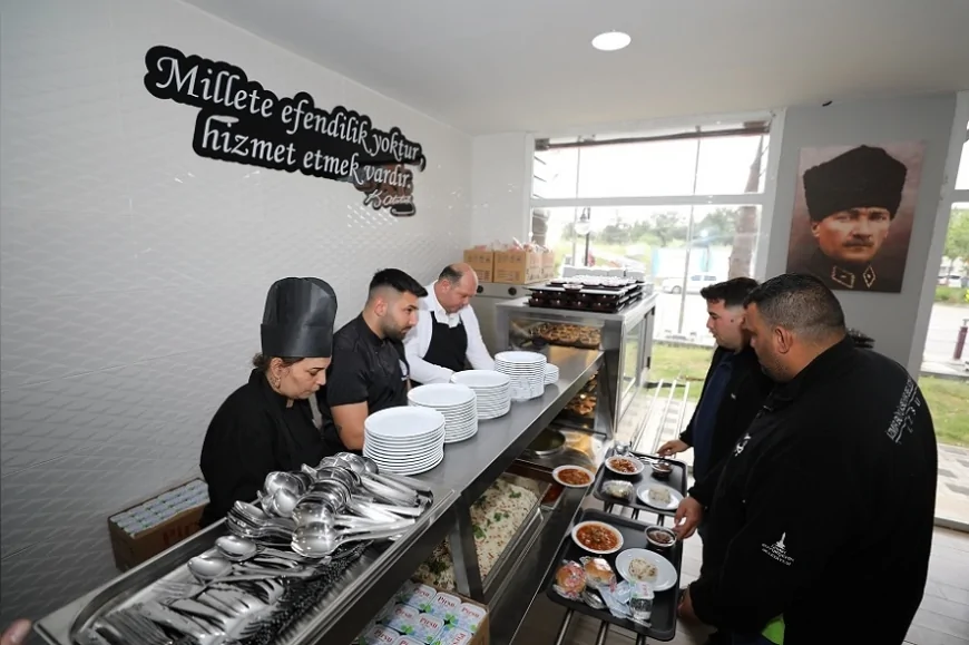 Menderes Belediye Başkanı İlkay Çiçek: “Kent Lokantası’nda bir yılda 64 bin 888 kişiye hizmet verdik”