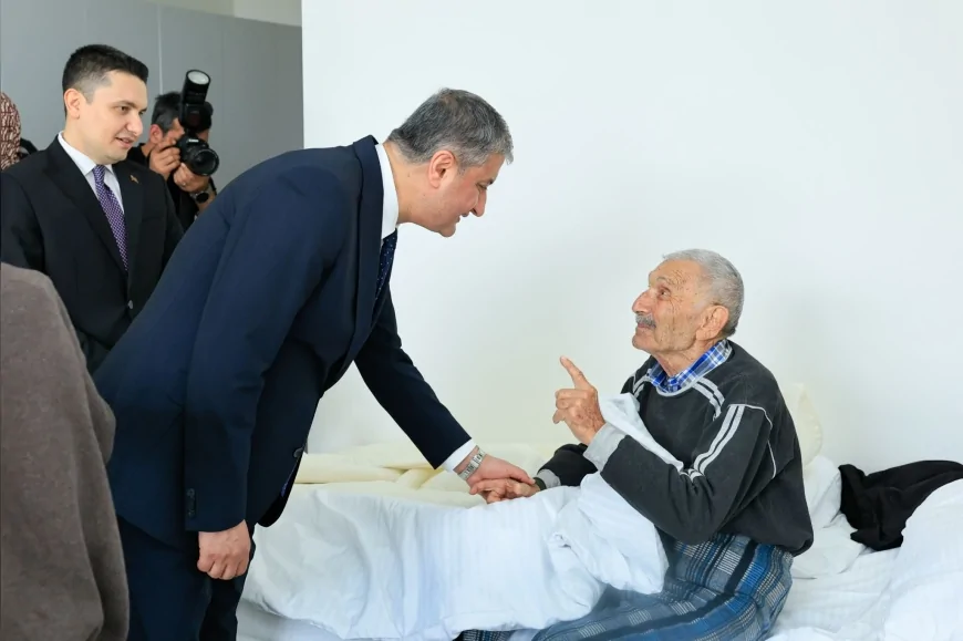 ADANA VALİSİ MUSTAFA YAVUZ İMAMOĞLU’NDA YAŞLI BAKIM MERKEZİNİ ZİYARET ETTİ