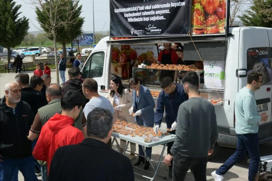 Kahramankazan Belediyesinden Kahramanmaraş’taki Okul Saldırısında Hayatını Kaybedenler İçin Anma Programı