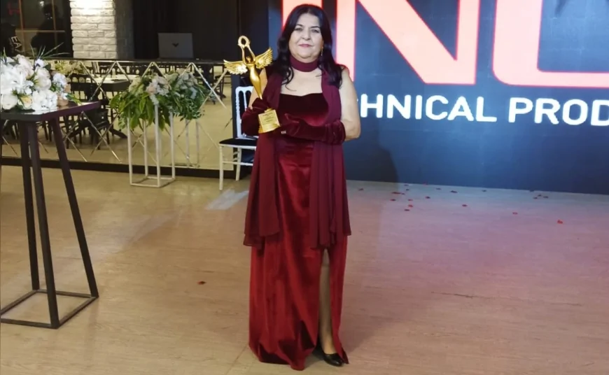 Gülşen Aygün 20. Altın Melek Ödülleri’nde “Yılın En İyi Çıkış Yapan Ses Sanatçısı” ödülünü kazandı