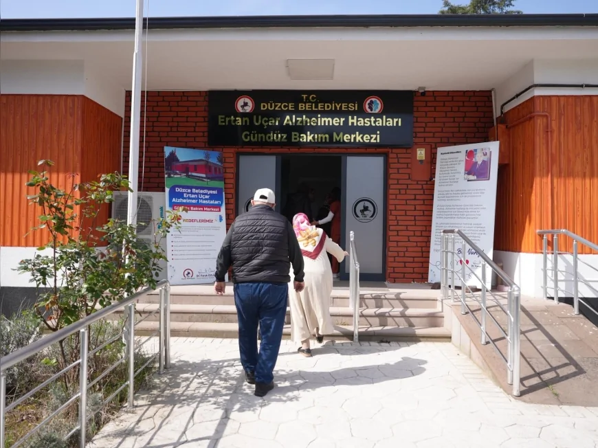 Düzce Belediyesi Alzheimer Gündüz Bakım Merkezi hastalara destek sağlıyor ailelerin yükünü hafifletiyor!