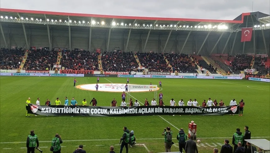 Çorum’da Arca Çorum FK sahasında Sivasspor’u 3-1 mağlup ederek 3 puanı aldı