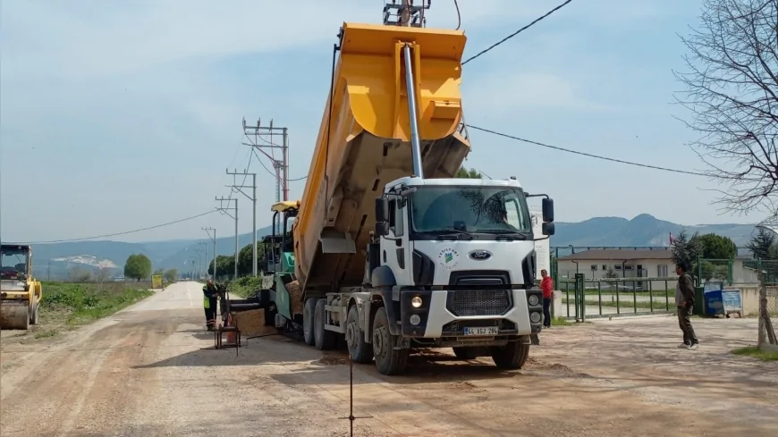 BURSA BÜYÜKŞEHİR BELEDİYESİ MUSTAFAKEMALPAŞA’DA ÜSTYAPI ÇALIŞMALARINI HIZ KESMEDEN SÜRDÜRÜYOR