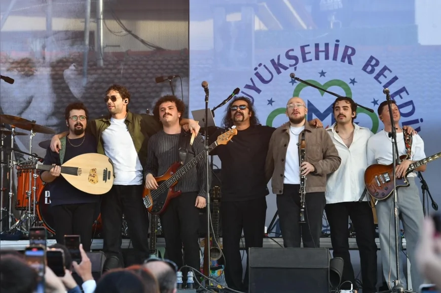 Fethiye Yeşilüzümlü’de düzenlenen Dastar ve Kuzugöbeği Festivali binlerce ziyaretçiyi ağırladı