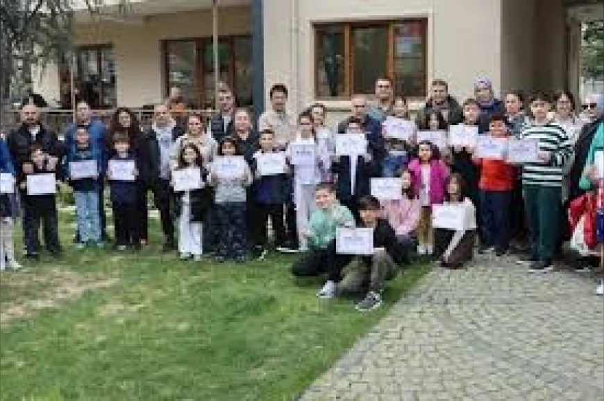 Maltepe Belediyesi satranç kursunu tamamlayan çocuklar analitik düşünme ve strateji becerileri kazandı