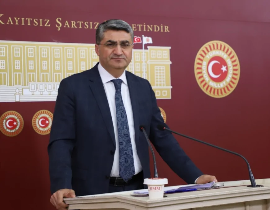 DEVA Partisi Genel Başkan Yardımcısı Mehmet Emin Ekmen: “23 Nisan’ı okul saldırılarının gölgesinde kutluyoruz”