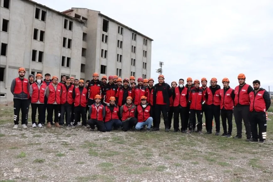 İHH Arama Kurtarma Birim Başkanı Mehmet Ünver: “Toplumun her kesimini afetlere hazırlıklı olmaya davet ediyoruz”