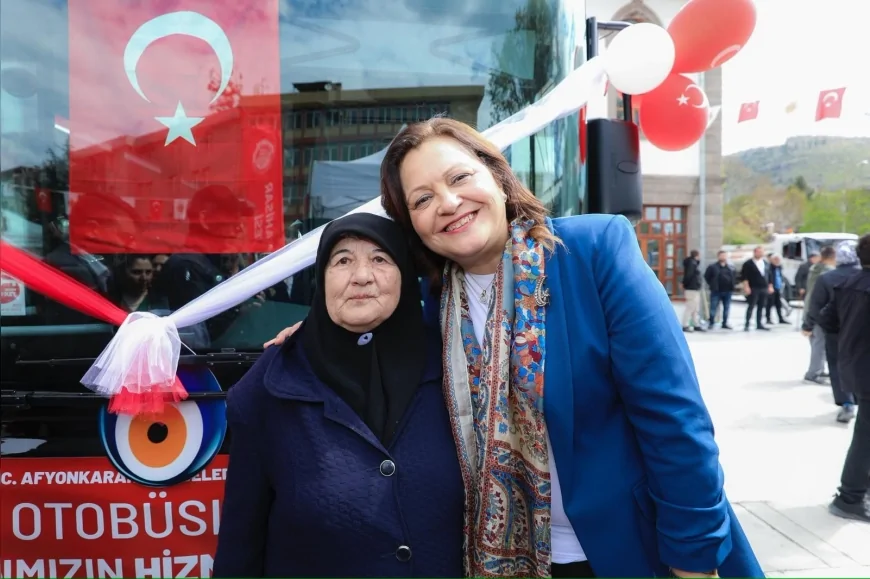 Afyonkarahisar Belediye Başkanı Burcu Köksal: “3 yeni otobüs ve TOGG ile ulaşımda güvenliği ve konforu artırıyoruz”