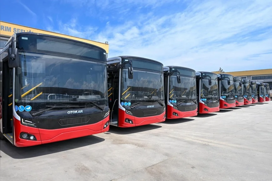 ÇANAKKALE BELEDİYESİ KENT İÇİ ULAŞIM FİLOSUNA 13 YENİ OTOBÜS DAHA KATTI