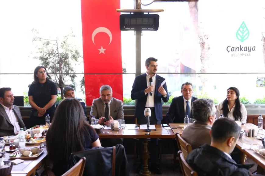 Çankaya Belediye Başkanı Hüseyin Can Güner: “Esnafla Ortak Akılla Hizmetlerimizi Geliştiriyoruz”