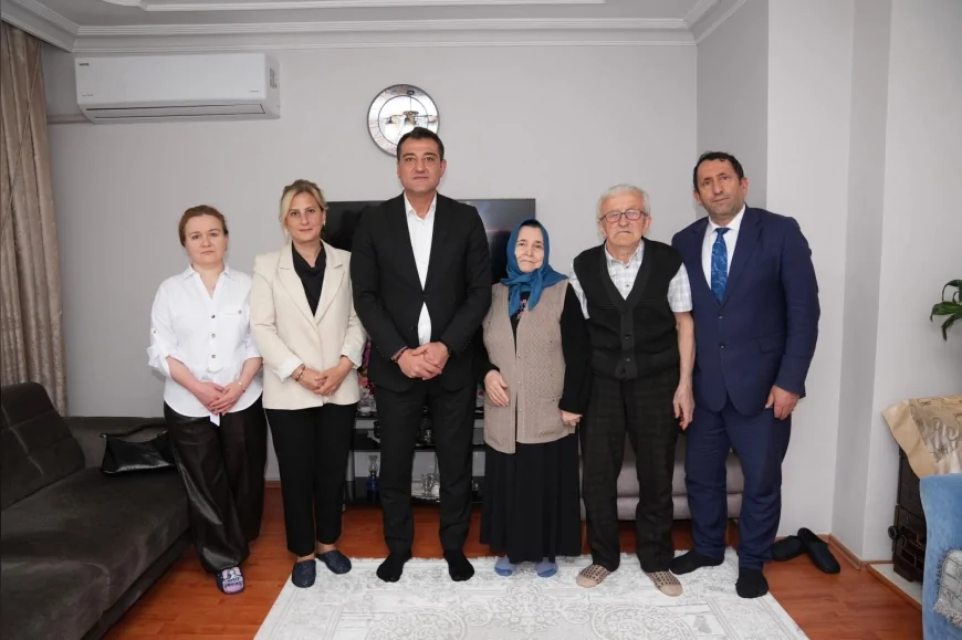 GİRESUN BELEDİYE BAŞKANI FUAT KÖSE: “ŞEHİT AİLELERİ BİZİM BAŞ TACIMIZDIR”