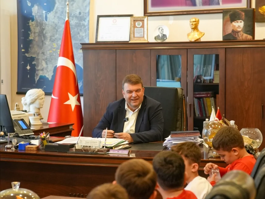 Seferihisar Belediye Başkanı İsmail Yetişkin: “Artık söz çocuklarda” diyerek Çocuk Meclisi çağrısı yaptı