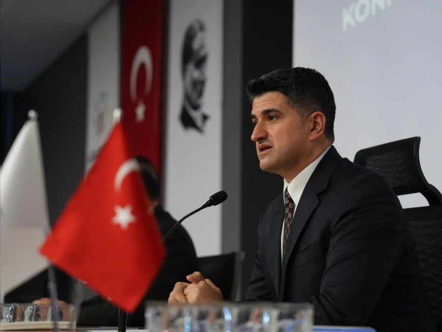 İçişleri Bakanlığı Ataşehir Belediye Başkanı Onursal Adıgüzel’i görevden uzaklaştırdı