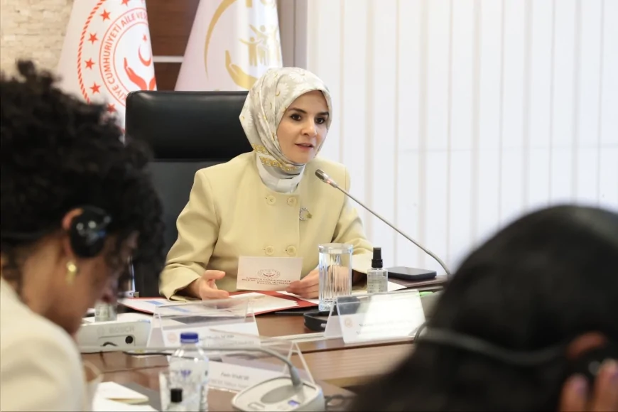 Aile ve Sosyal Hizmetler Bakanı Mahinur Özdemir Göktaş: “Doğum iznini 24 haftaya çıkardık”