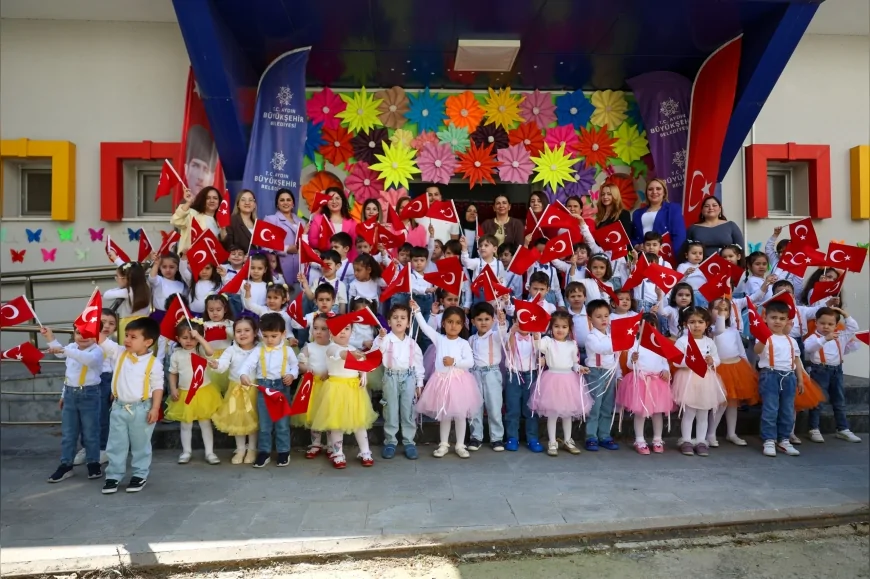 Aydın Büyükşehir Belediyesi Çocuk Gelişim Merkezleri’nde 23 Nisan coşkusu etkinliklerle kutlandı