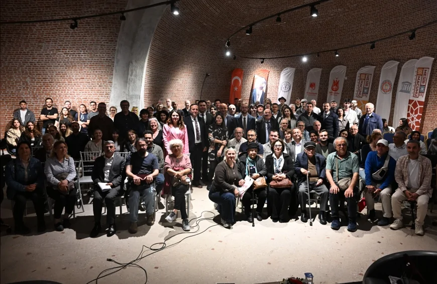 Manisa’da düzenlenen “Toprağın Belleği” söyleşisi kentin binlerce yıllık tarihini gün yüzüne çıkardı