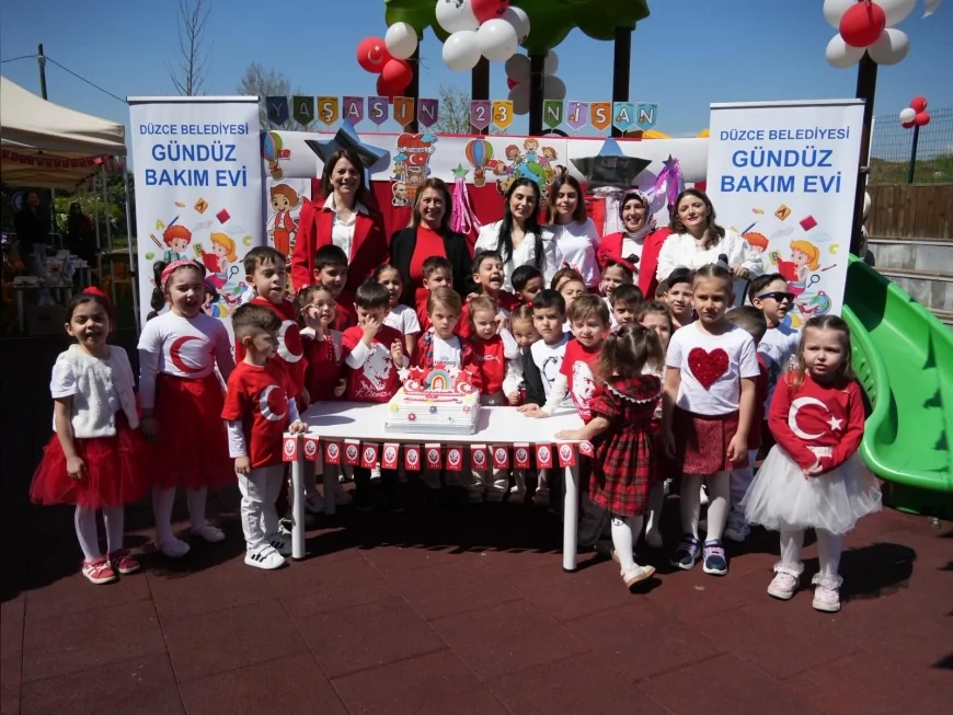 Düzce Belediye Başkan Yardımcısı Ayşe Kılıç: “23 Nisan’ı Çocuklarımızla Birlikte Büyük Bir Coşkuyla Kutluyoruz”
