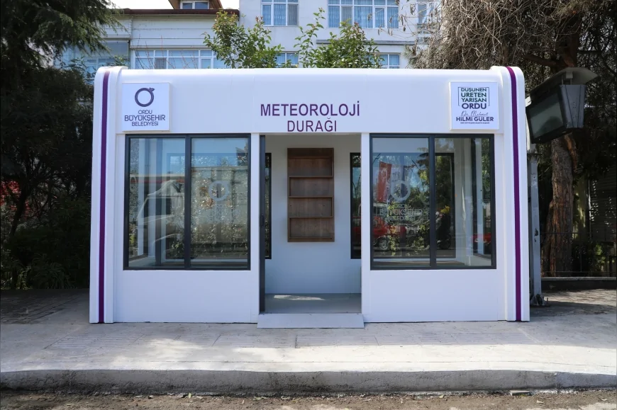 Ordu’da akıllı durak uygulaması yaygınlaşıyor vatandaşlara konforlu bekleme alanı sunuluyor