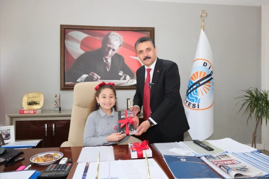 Dikili’de 23 Nisan coşkusu bir hafta süren etkinliklerle sokaklara taştı