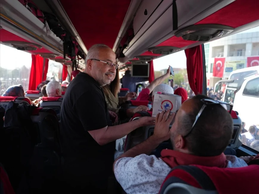 Düzce’de 191 hacı adayı dualar eşliğinde kutsal topraklara uğurlandı