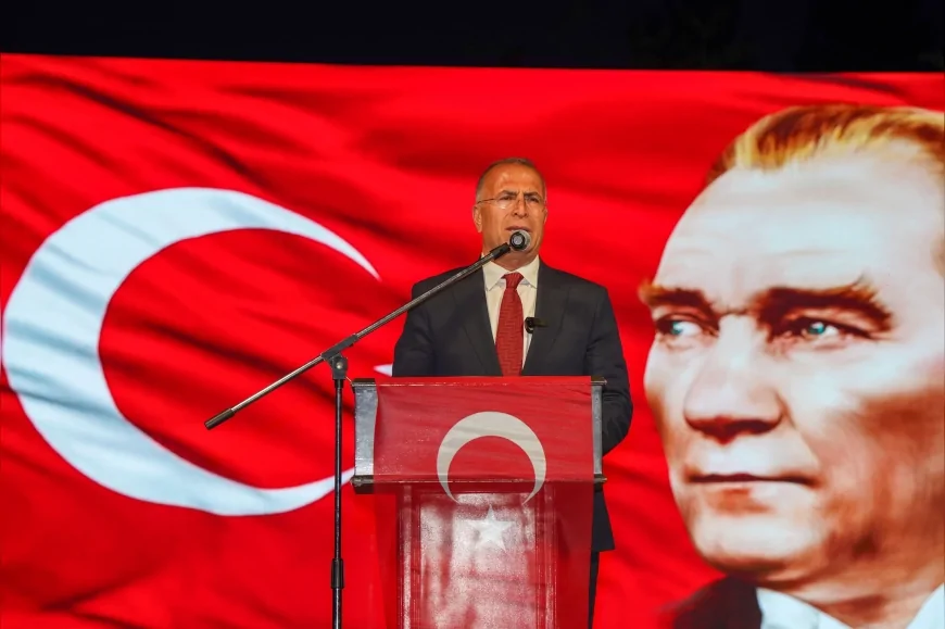 Gaziemir Belediye Başkanı Ünal Işık: “23 Nisan millet egemenliğinin en güçlü simgesidir”