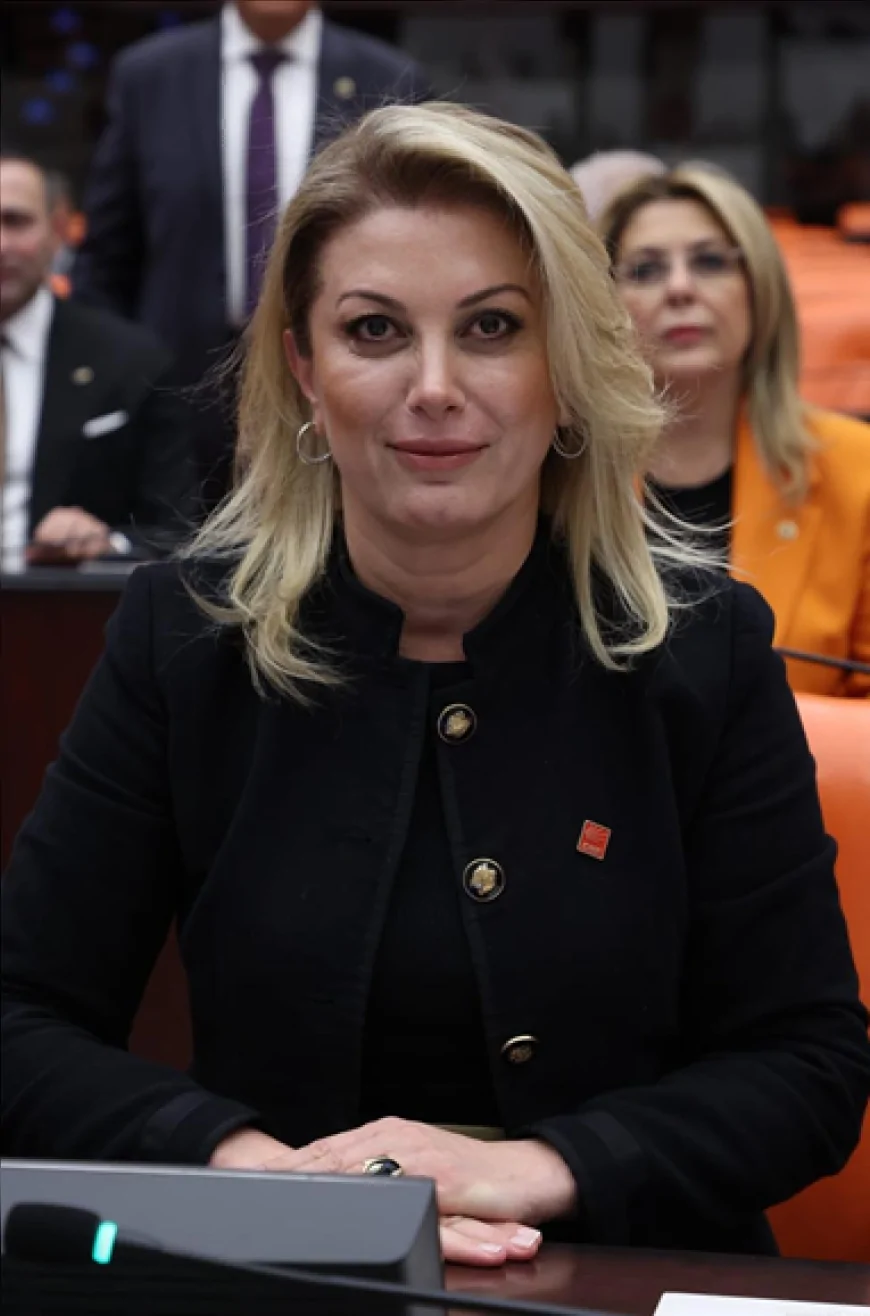 CHP Kadın Kolları Genel Başkanı Asu Kaya: “Türkiye’de çocuk olmak yoksulluğa doğmak anlamına getirildi”