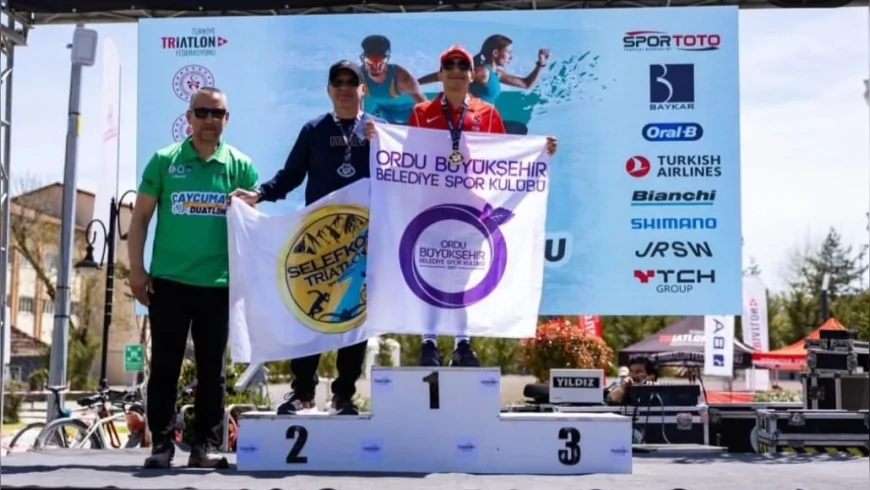 ORDU BÜYÜKŞEHİR BELEDİYESPORLU YUSUF EFE GÜNDÜZ ÇAYCUMA DUATLONU TÜRKİYE KUPASI FİNALLERİNDE ZİRVEYE ÇIKTI