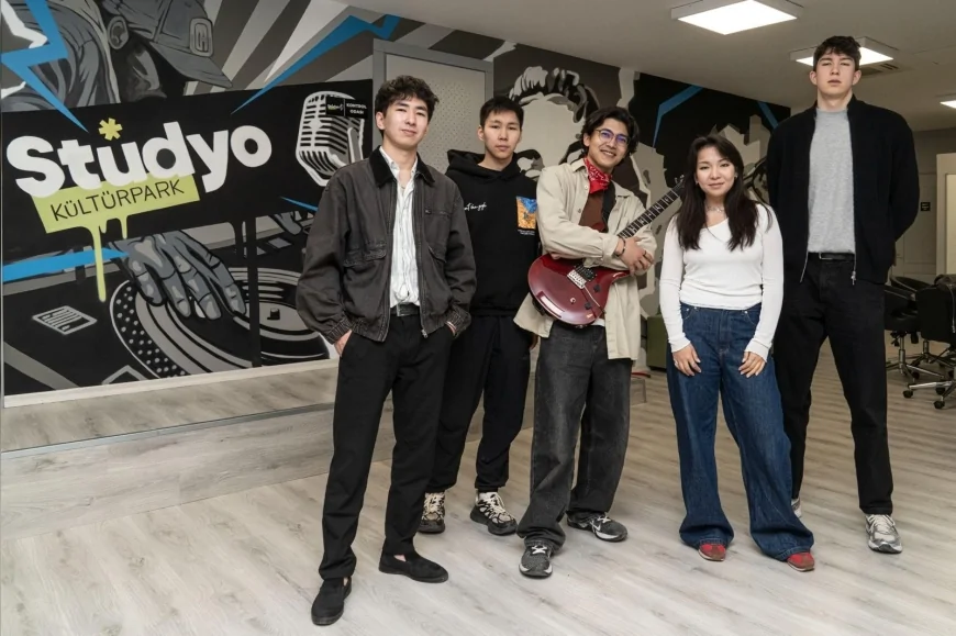 İzmir Büyükşehir Belediye Başkanı Dr. Cemil Tugay: “Stüdyo Kültürpark genç müzisyenlere uluslararası kapılar açıyor”