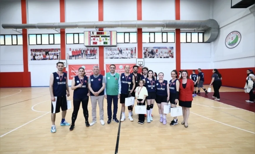 Balçova’da Onur Günay Turnuvası Tamamlandı Filede Dostluk ve Vefa Öne Çıktı