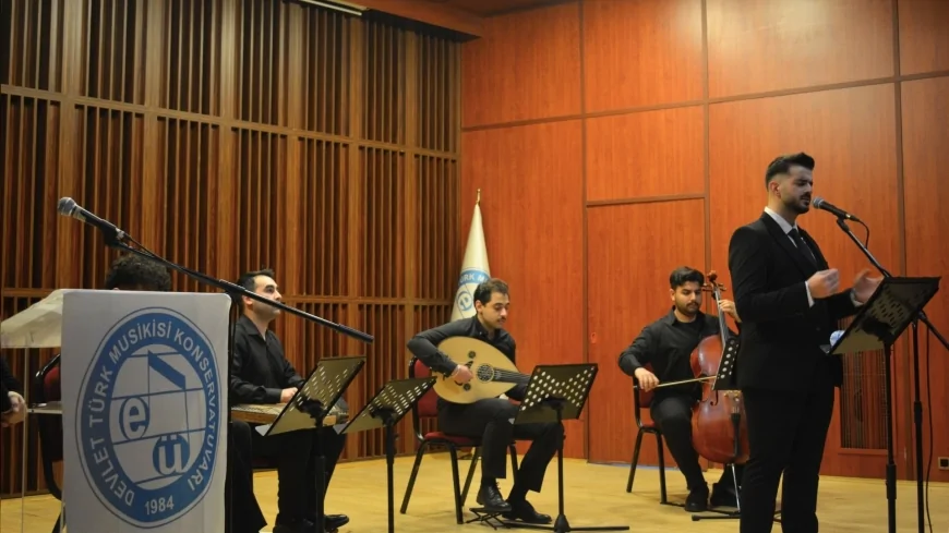 Ege Üniversitesi’nde Selahattin Pınar eserleri genç sanatçının yorumuyla sahneye taşındı