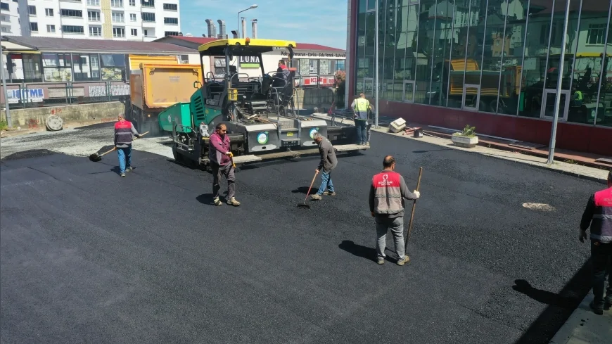 Ordu Büyükşehir Belediyesi Fatsa Devlet Hastanesi çevresinde asfalt çalışması başlattı