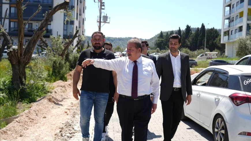 MİLAS BELEDİYE BAŞKANI FEVZİ TOPUZ DEVAM EDEN PROJELERİ SAHADA İNCELEDİ