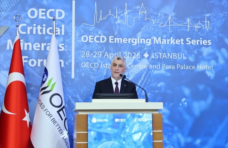Ticaret Bakanı Ömer Bolat İstanbul’da OECD Genel Sekreteri Mathias Cormann ile Kritik Mineraller Gündemini Değerlendirdi