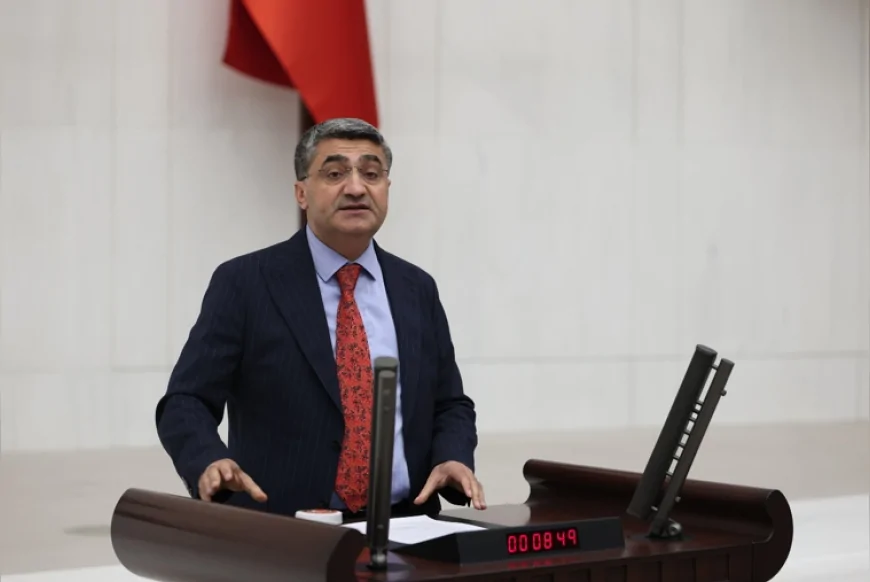 DEVA Partisi Genel Başkan Yardımcısı Mehmet Emin Ekmen: “Batman Üniversitesindeki kadro iptali süreci açıklığa kavuşturulmalı”