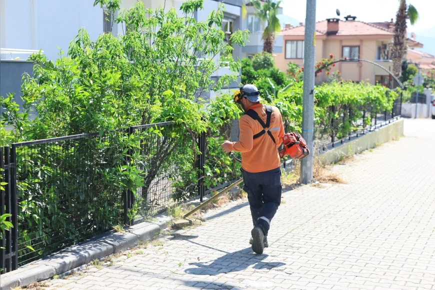 Marmaris Belediyesi İlçe Genelinde Bahar Temizliği Çalışmalarını Başlattı