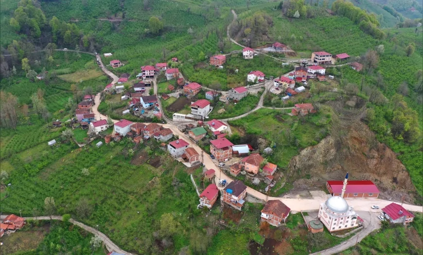 Ordu Büyükşehir Belediyesi Korgan Çamlı’da Yıllardır Beklenen Yol Çalışmasını Başlattı