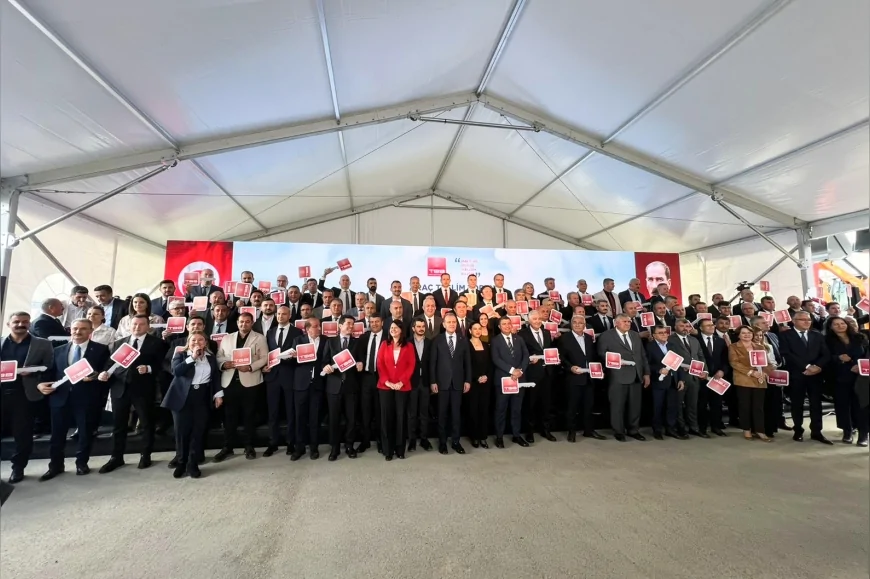 TEPEBAŞI BELEDİYESİ’NE TBB TARAFINDAN HİBE EDİLEN İŞ MAKİNASI FİLOYU GÜÇLENDİRDİ