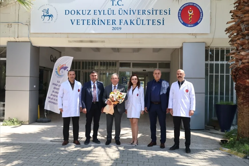 Dokuz Eylül Üniversitesinde geleceğin veteriner hekimleri beyaz önlüklerini giydi